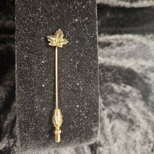 Gold tone leaf shaped pin